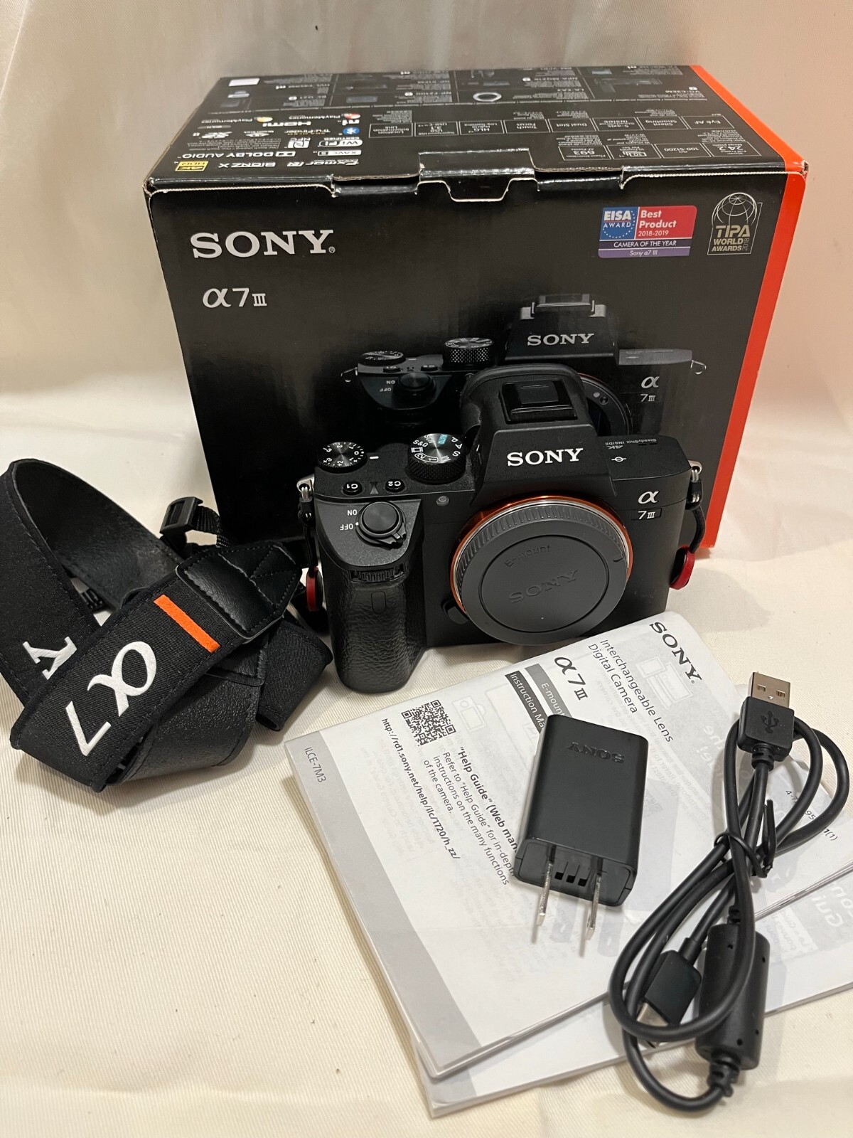 Sony a7III 24.2MP Mirrorless Camera - ONLY 1400 SHUTTER