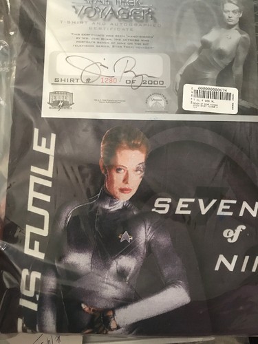 Pre-owned Canvas 1998 Limited Edition Star Trek Voyager T- Shirt And Autographed Certificate Xl In Gray