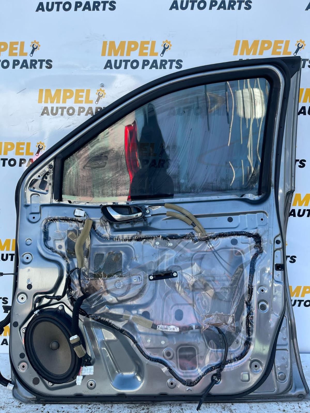 NISSAN NAVARA 2015-2025 RIGHT FRONT DOOR GREY - thumbnail 3