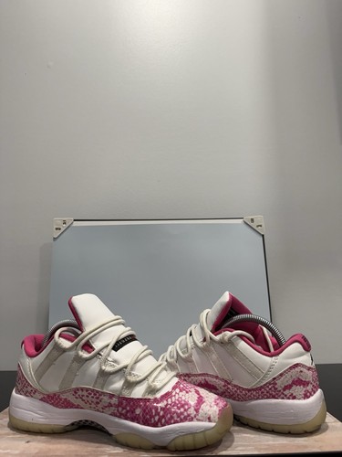 靴 Nike Air Jordan 1 Low C70858-106 Air Jordan 1 Low SE Men's Shoes. Nike.com