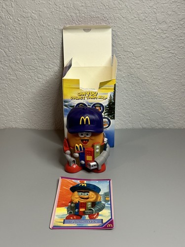 Kerwin Frost x McDonald's Sundae ぬいぐるみ Kerwin Frost x McDonald's Sundae ぬいぐるみ