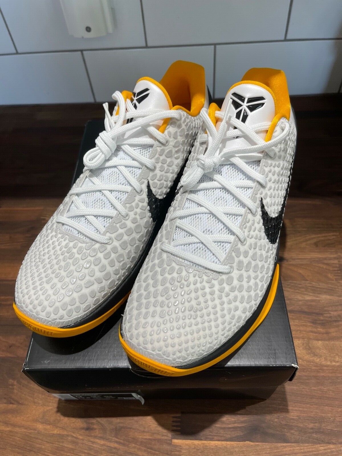 kobe protro size 12