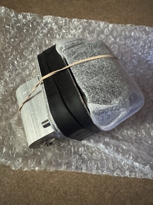 Peterbilt Paccar CB Antenna Mount Right Hand RH P62-1017R Semi Truck Big Rig 