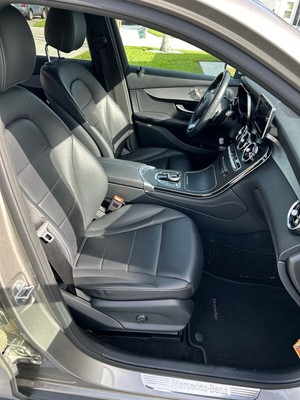 image 6 of interior