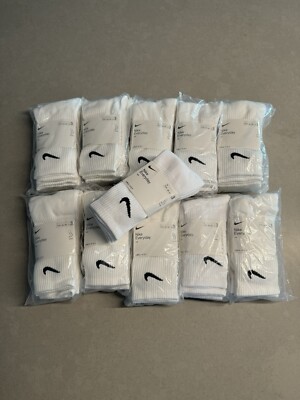 NIKE Dri-Fit Everyday Training 3 Pairs Crew Socks Large (8-12) White