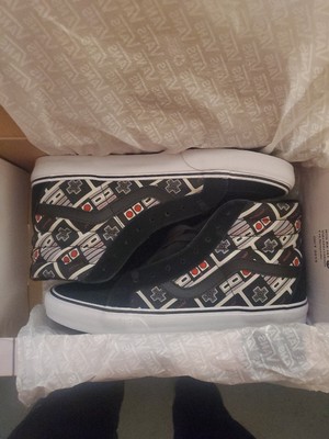 VANS NINTENDO NES Controller Sk8 HI Mens 10.5 Never Worn Brand New