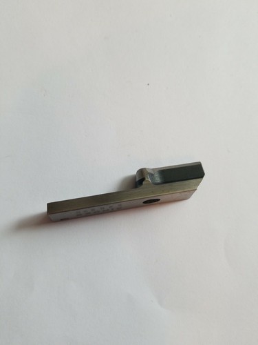 *NEW* GENUINE SINGER BUTTON HOLE KNIFE 548935 *FREE SHIPPING*
