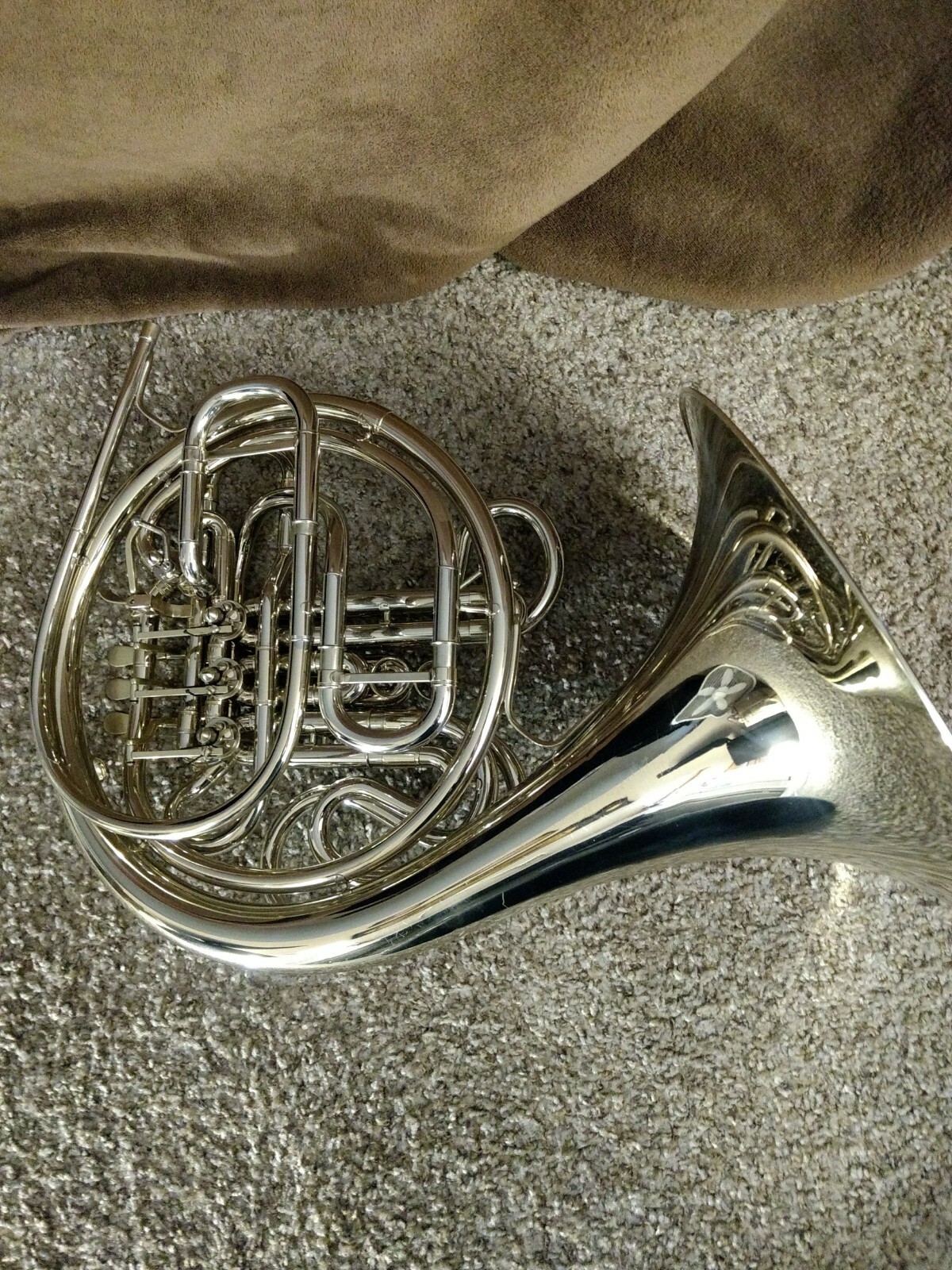 LIGHTLY USED C.G. CONN 8D SOLID NICKEL SILVER DOUBLE FRENCH HORN, PURCHASED 2013