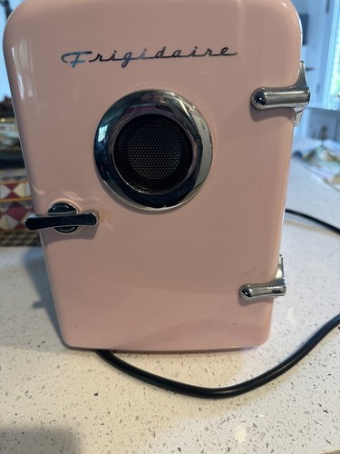 Makeup Bluetooth Speaker