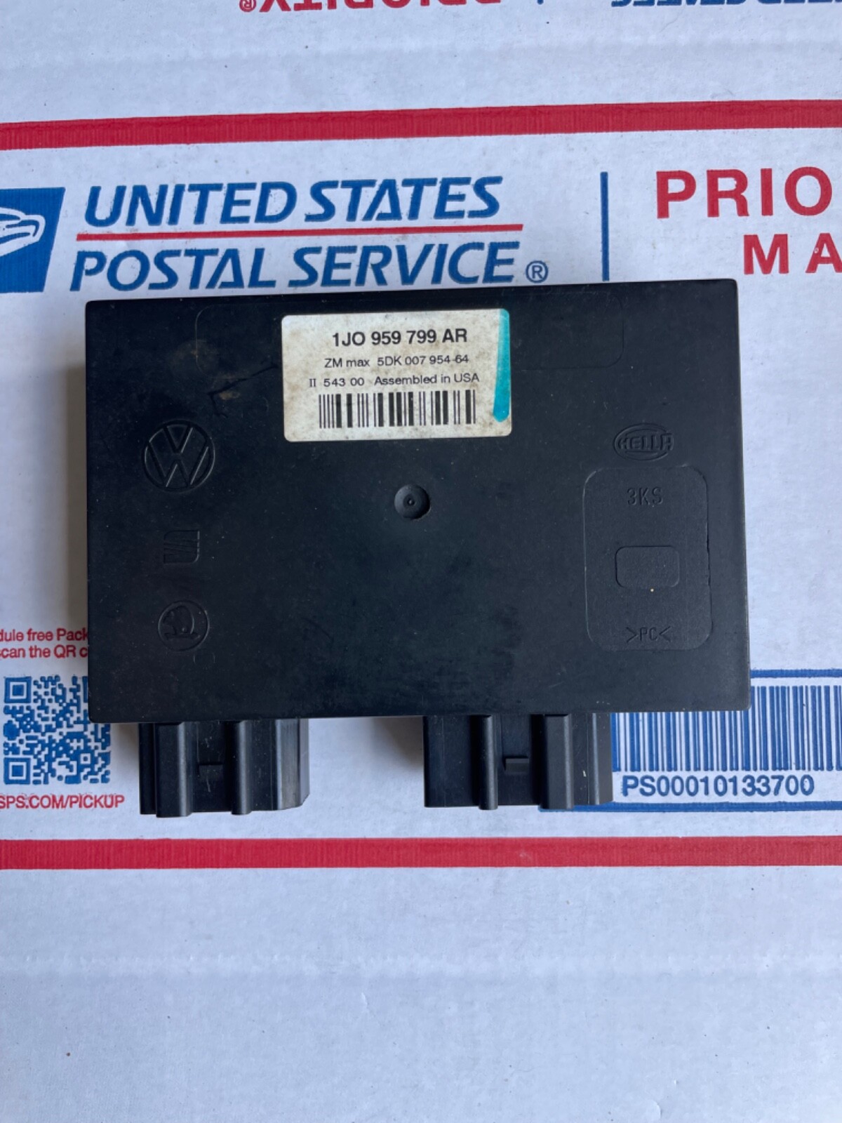 リアン　　1/28 1979-1983 Datsun Nissan 280ZX Ignition Control Module Unit