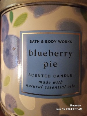 NEW Bath & Body Works (BLUEBERRY PIE) 3 Wick Candle LE SOLD OUT  