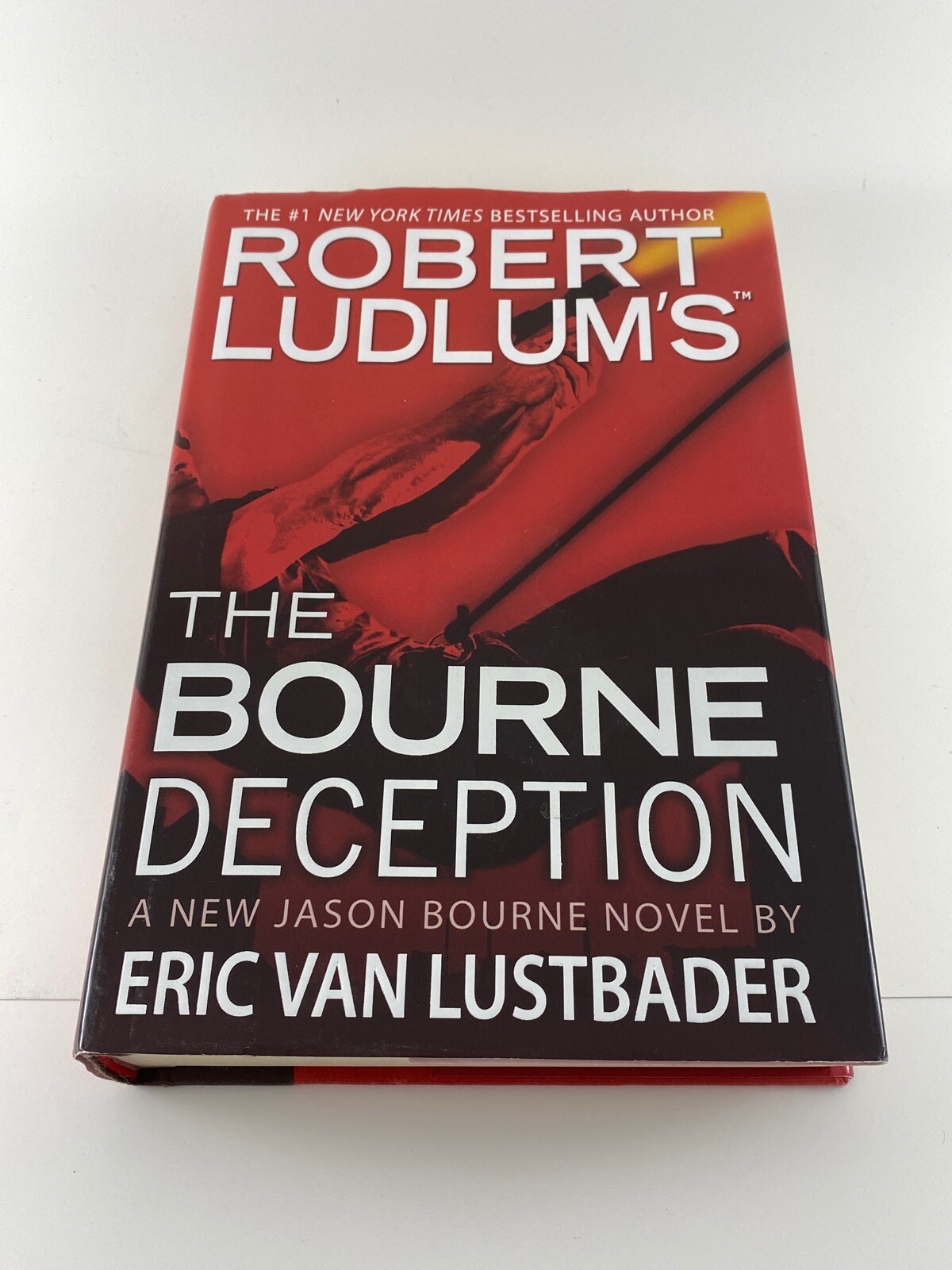 【中古】 ROBERT LUDLUM’S THE BOURNE DECEPTION(A)/GRAND CENTRAL PUBLISHING (USA)/ERIC VAN *SEE 9780446539838 LUSTBADER Robert Ludlum's (TM) The Bourne Deception, Eric Van