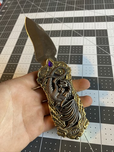 Vintage Fighter plus Dragon Design Pocket Knife Rare Item