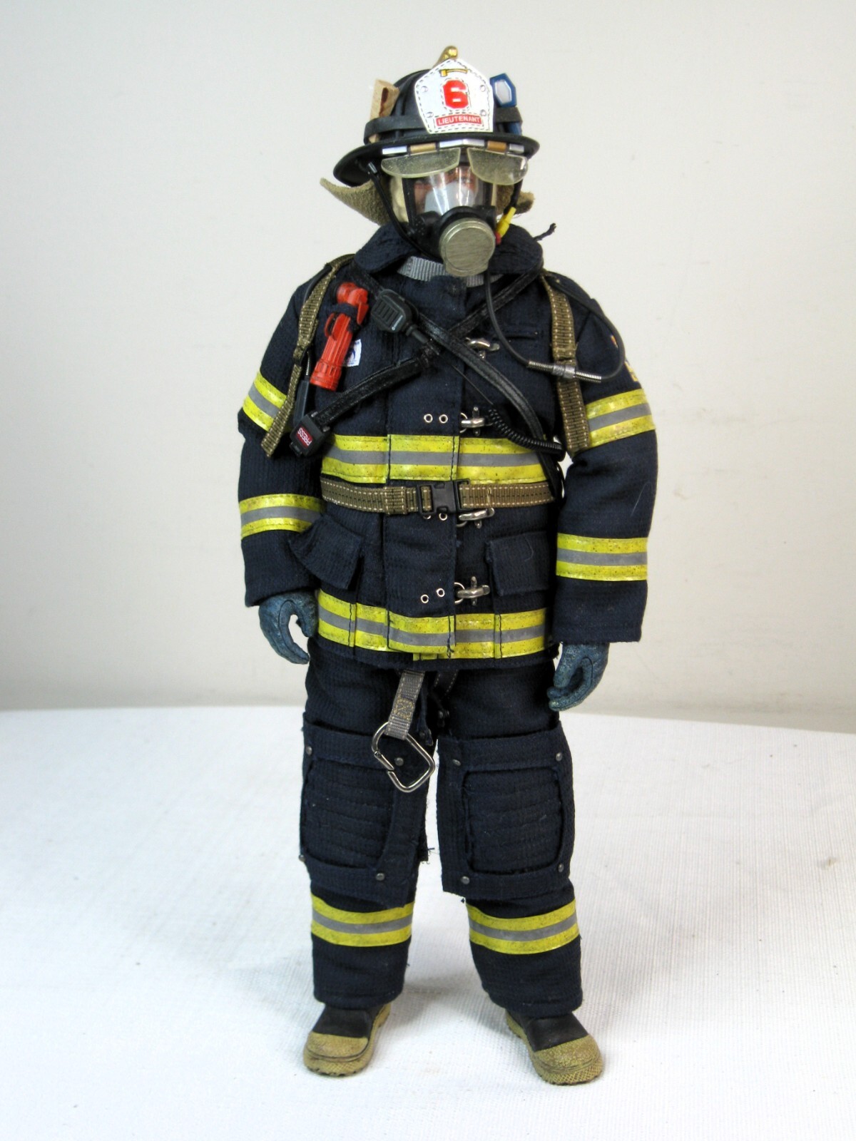 Hot Toys 1/6 FIREFIGHTER 消防士　ファイヤーファイター Hot Toys 1/6 FIREFIGHTER 消防士 ファイヤーファイター