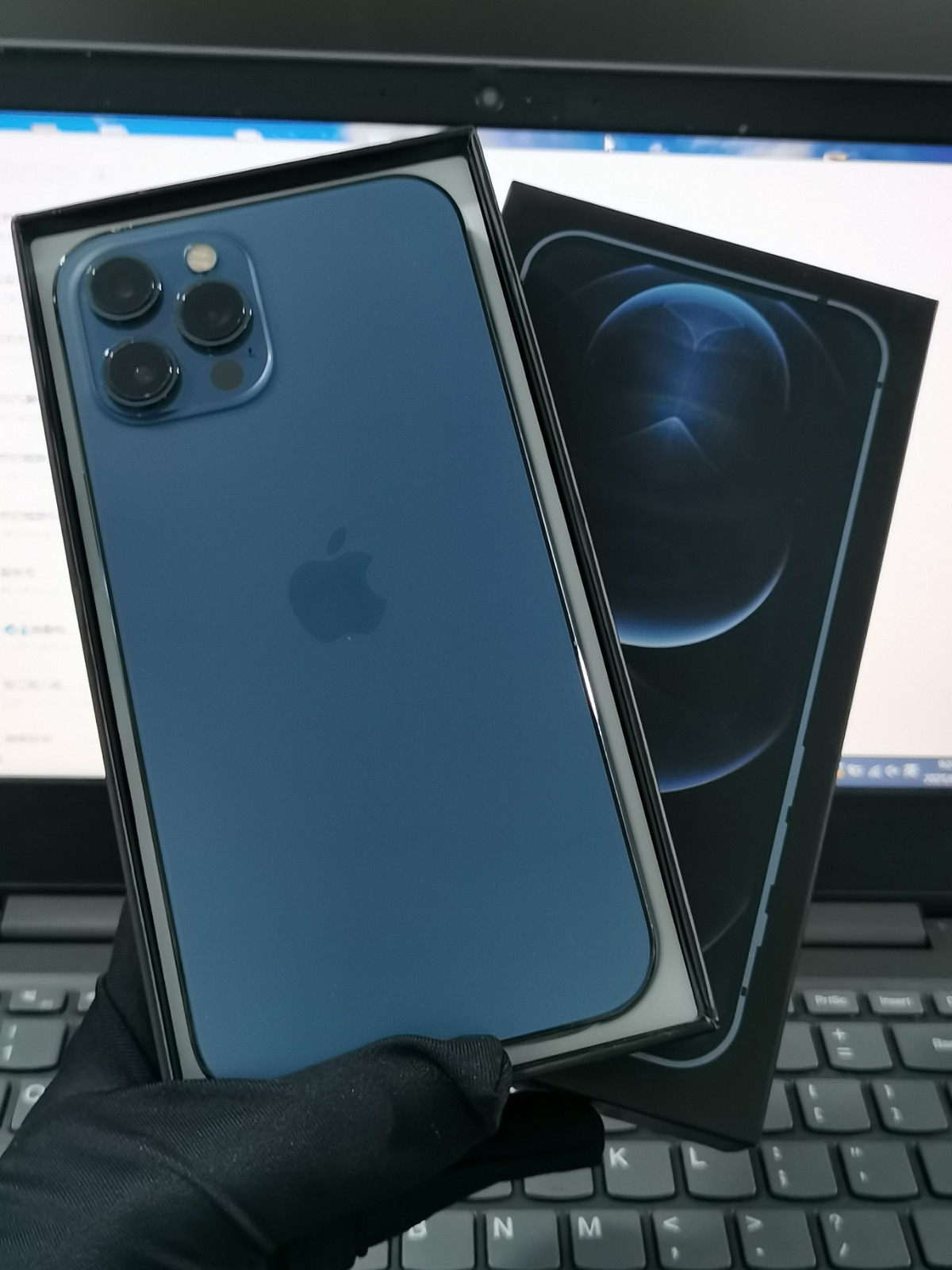 Boxed - iPhone 12 Pro Max 128GB/256GB/512GB (Unlocked) with
