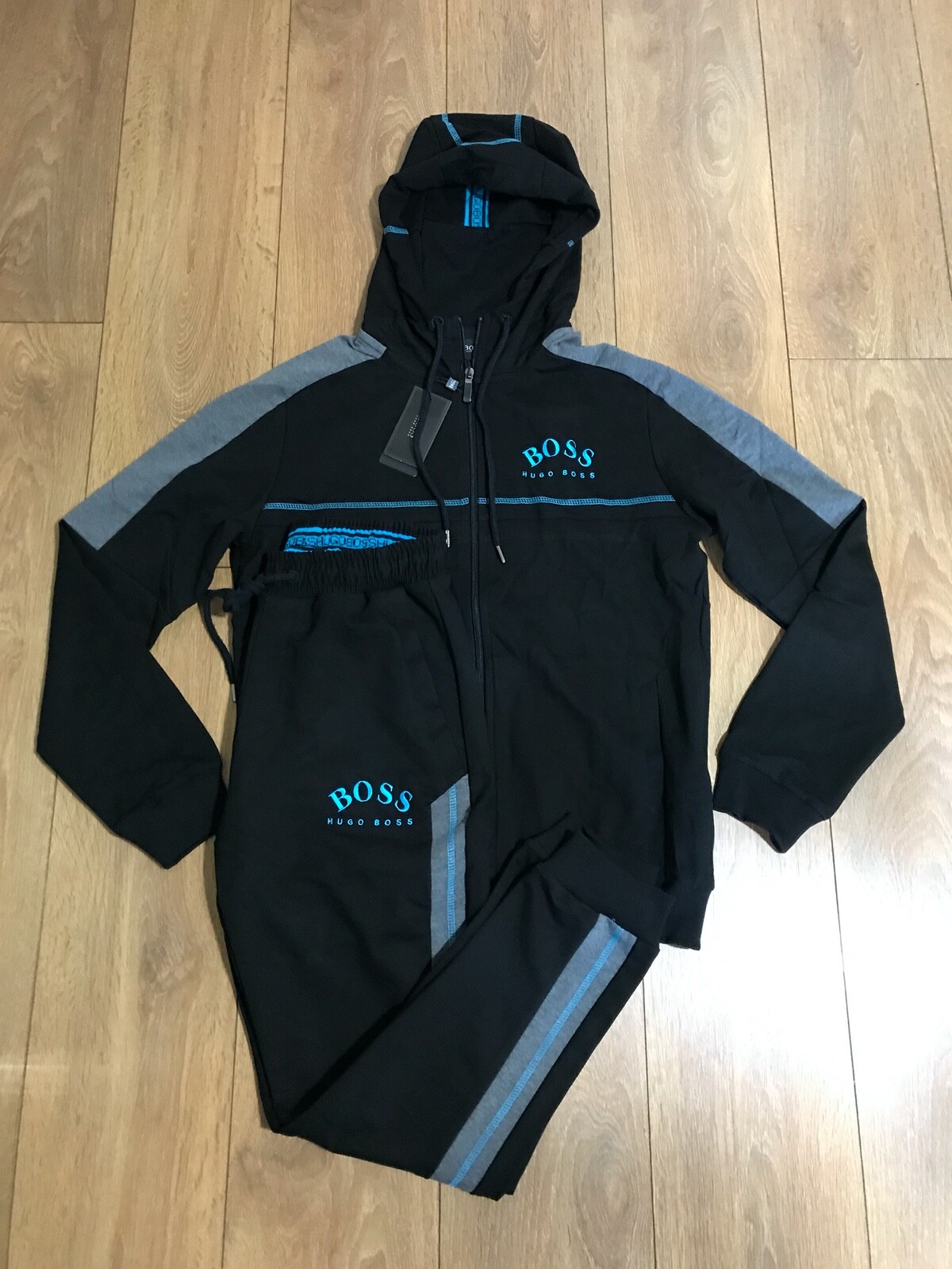 hugo boss zip up