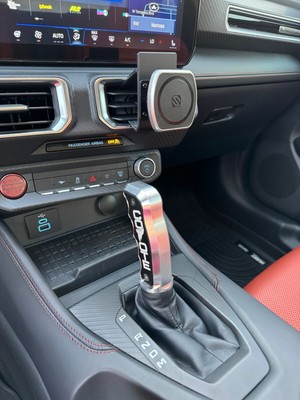 image 6 of interior