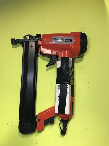 Black and Decker Firestorm 18 Guage Pneumatic Brad Nailer - FSBN125