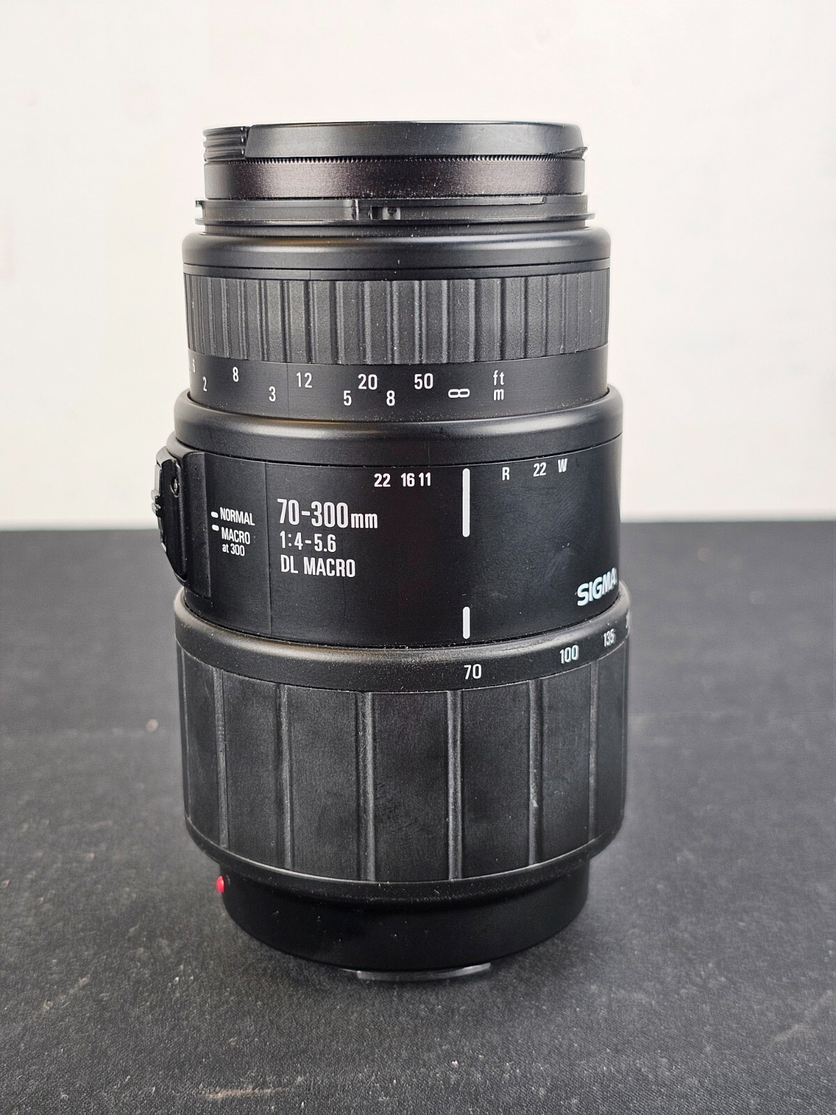 【Canon用】SIGMA DL MACRO SUPER 70-300mm 41bEkGPbbJL._UF350,350_QL50_.jpg