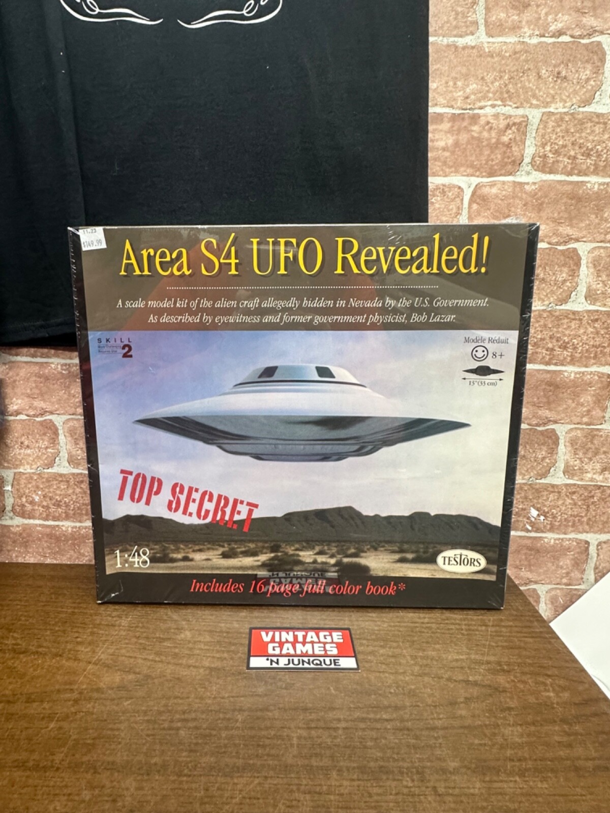 その他 TESTORS Area S4 UFO 1:48 Area S4 UFO Revealed! Testors 576 Model Kit 1:48 Sealed 1994