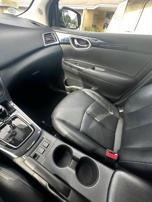image 4 of interior