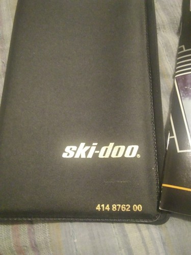 1994 Ski- Doo Operator's Guide  Safety Handbook   Original Protective Folder
