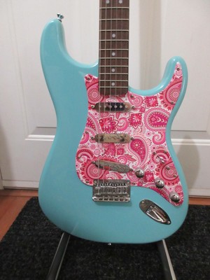 ~Cashified~  Fender Squier Stratocaster, Optional Bridge HumBucker