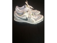 nike air max neutral ride running shoes