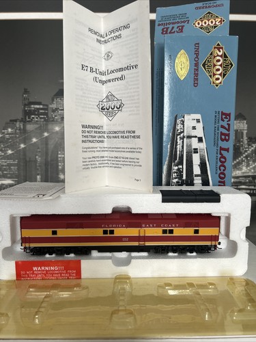 HO Lifelike Proto 2000 E7B Unpowered B-UNIT Locomotive FEC