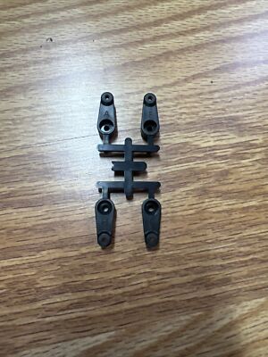 Associated Servo Horn Set Fits Airtronics Futaba HR & Hitec Plastic Black 9180