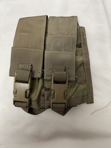 EAGLE製MULTICAM FLASH BANG POUCH×2 マルチカム EAGLE製MULTICAM FLASH BANG POUCH×2 マルチカム $_57.JPG