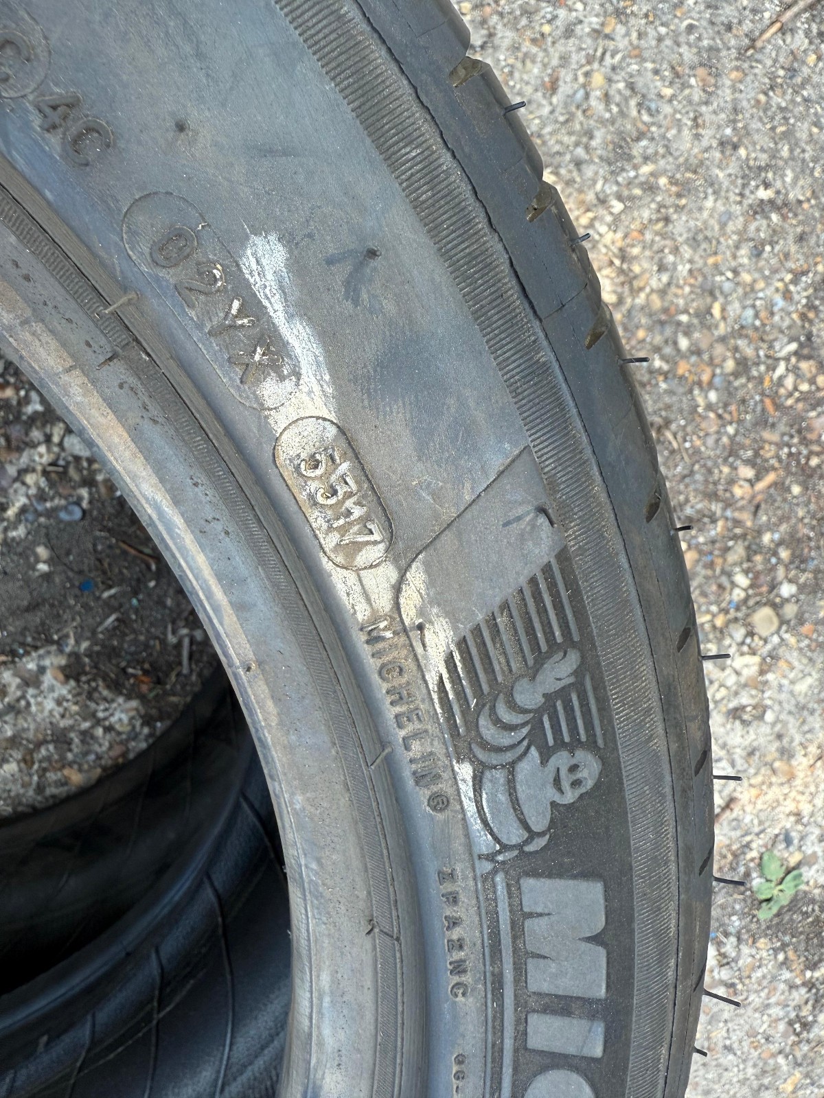 New 235 45 17 Michelin, Pilot Sport 4, XL, 97Y, x1 Tyre (F1_tyres) L3751