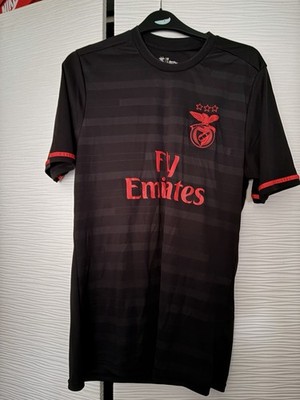 Benfica Away Shirt Size Medium