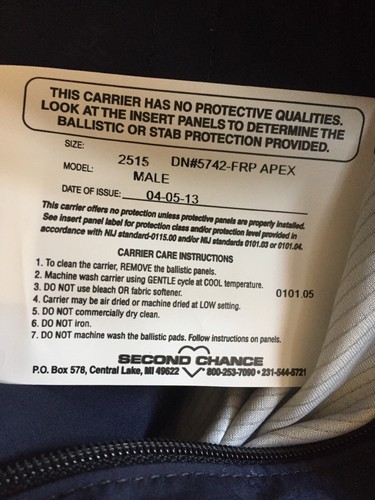 Male Apex Second Chance Carrier size Male 2515..Free Shipping