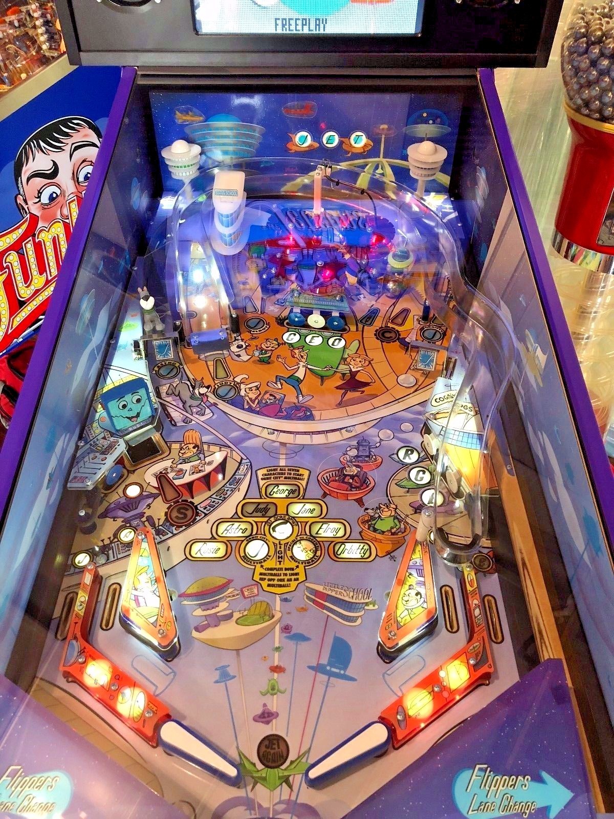 Jetsons Special Edition Pinball Machine 1 of 25 RARE!