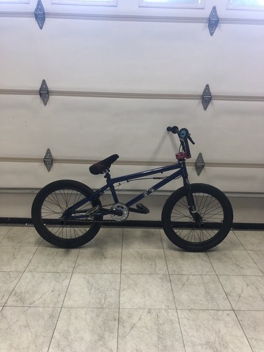 GT Bump BMX Bike - Blue