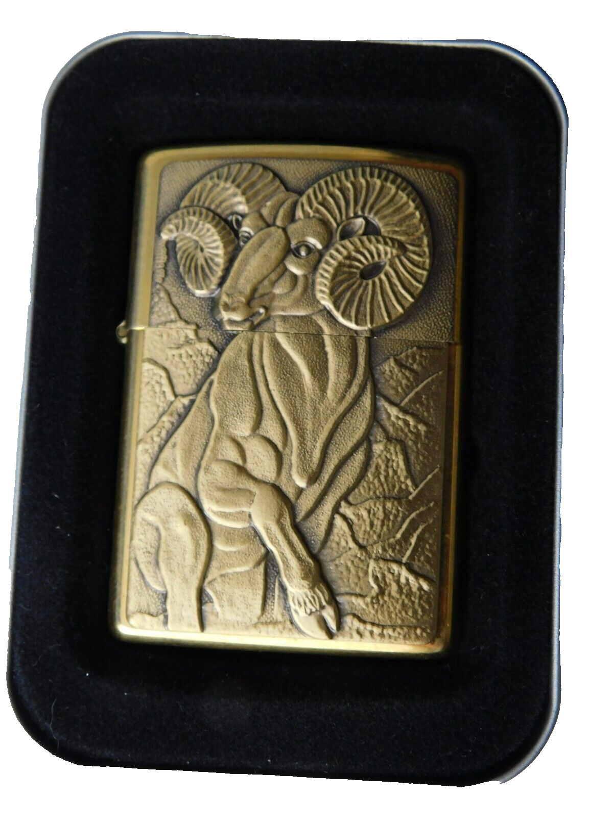syhoma_zippo1