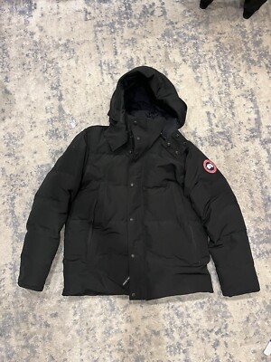 Canada Goose Black Men s Medium Parka Excellent Condition 