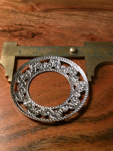 1pc Vintage frame stamping large domed round silver plated