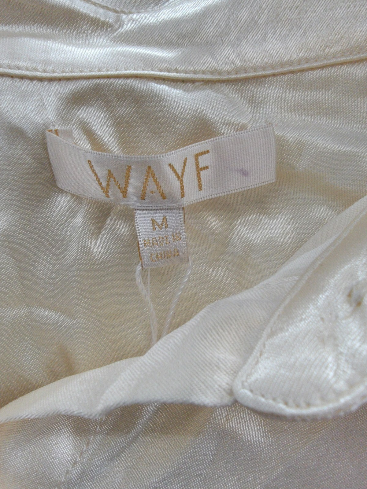 WAYF Fynn Satin Button Front Blouse Women's M Cream Patch Pocket Long Sleeve - Picture 12 of 19