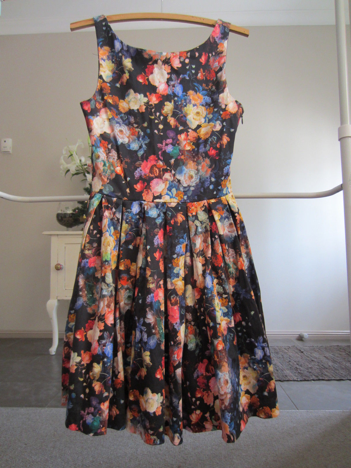 Zara Floral Dresses for Women