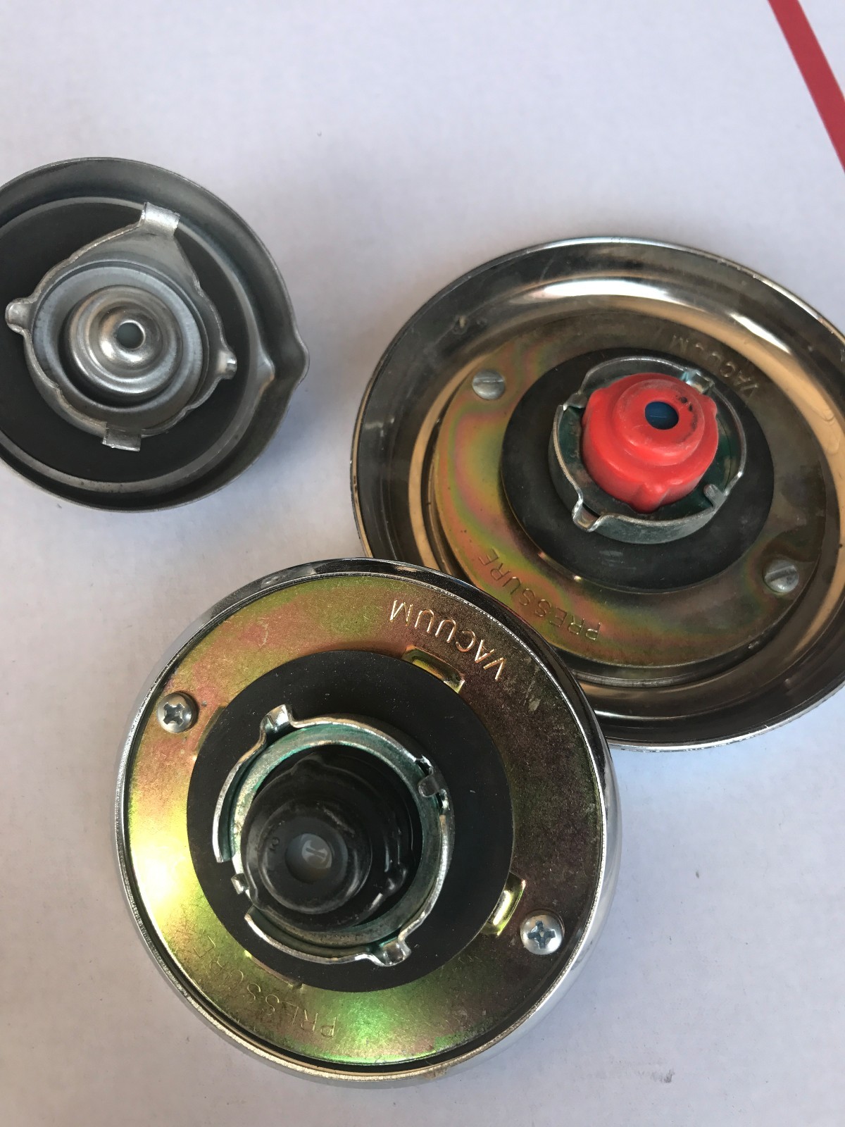 100 Car &amp; Truck Gas caps, Varies Brands And Styles, THATS