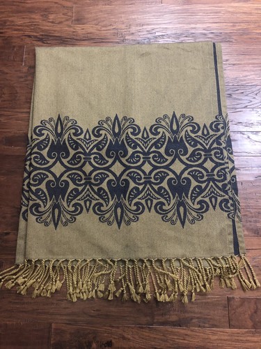 Calzeat Of Scotland Throw Blanket Scarf 67” X 52” Gold Navy Blue Fringe Trim