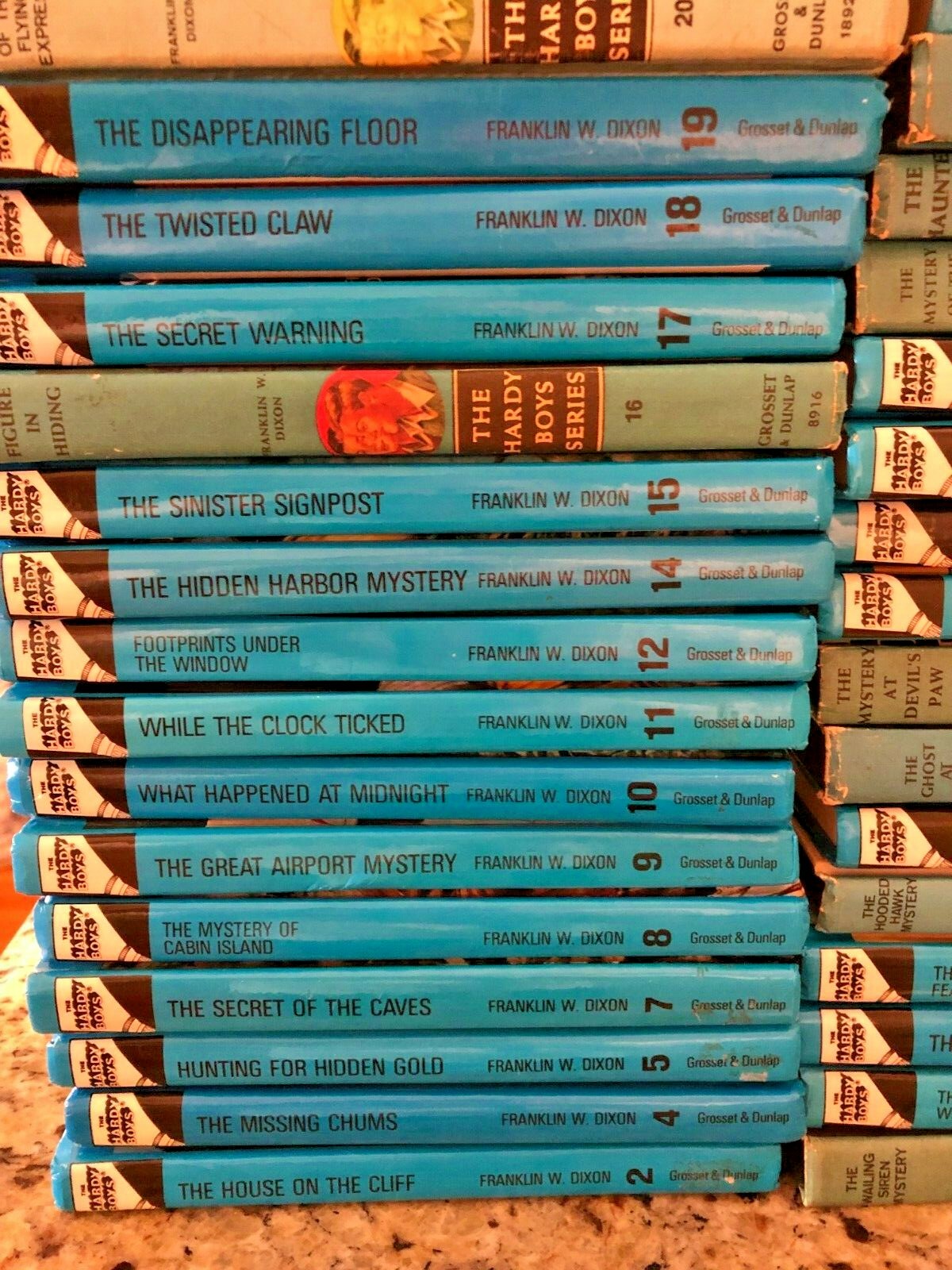 153 hardy boys mystery books collection lot 49 hardback 104 softback vintage