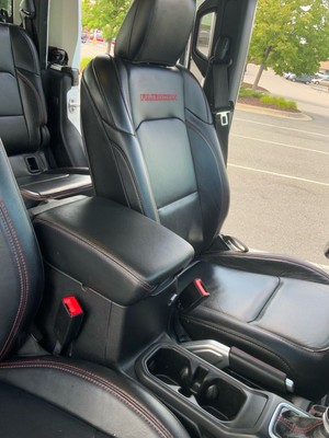 image 10 of interior