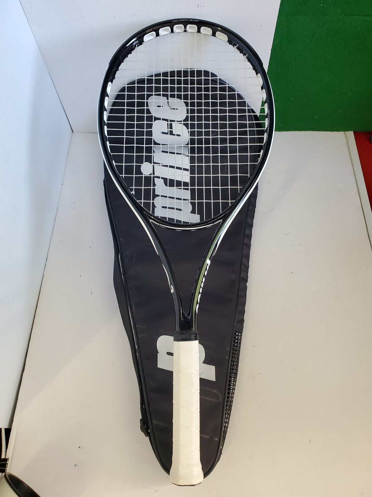 PRINCE O3 Speedport White Tennis Racquet 4 3/8 Excellent Condition