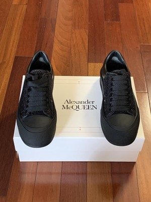 Alexander McQueen 