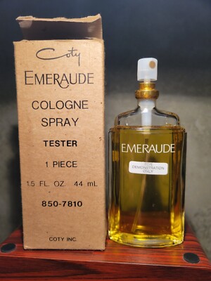COTY EMERAUDE VINTAGE 1.5 OZ COLOGNE SPRAY . RARE FIND NOW CRAZY DEAL! 2 FOR$ 25