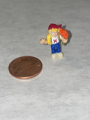 Vintage Mighty Max Figure Max With Red Hat Backpack Rope And Torch