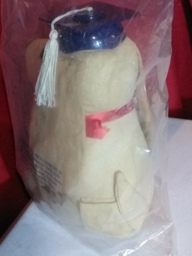 GRADUATION AUTOGRAPH DOG - 1980 AVON PRODUCTS NEW IN PACKAGE